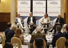 Los ponentes, interviniendo en el Foro GACETA.