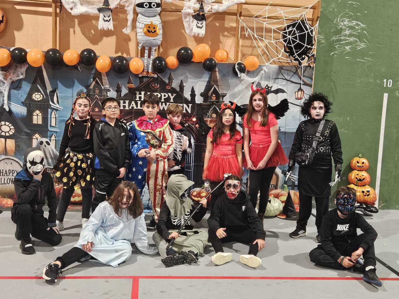 Lumbrales celebra una tarde de Halloween