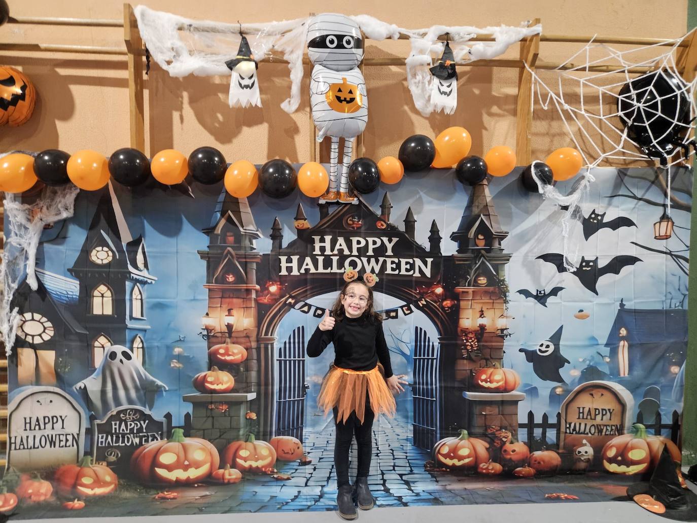 Lumbrales celebra una tarde de Halloween