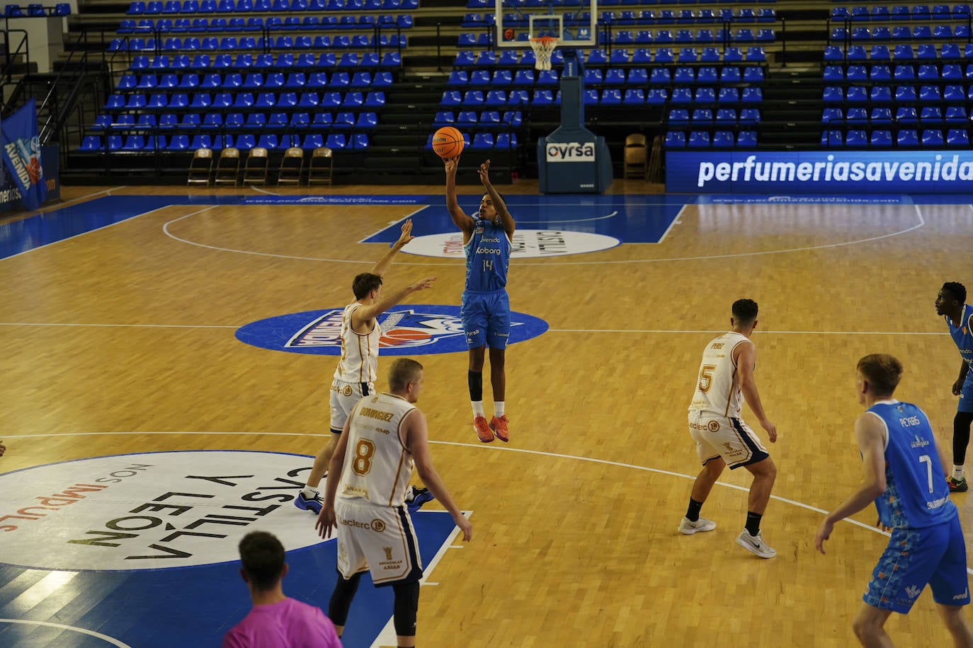 El Avenida Xoborg vuelve a irse por encima de los 100 puntos para tumbar al RDL