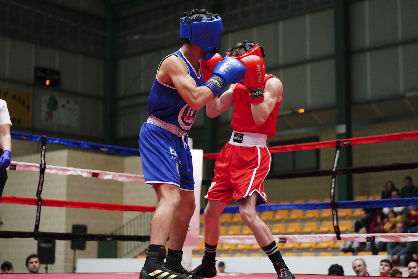 Entretenida velada de boxeo organizada por el Knock Out