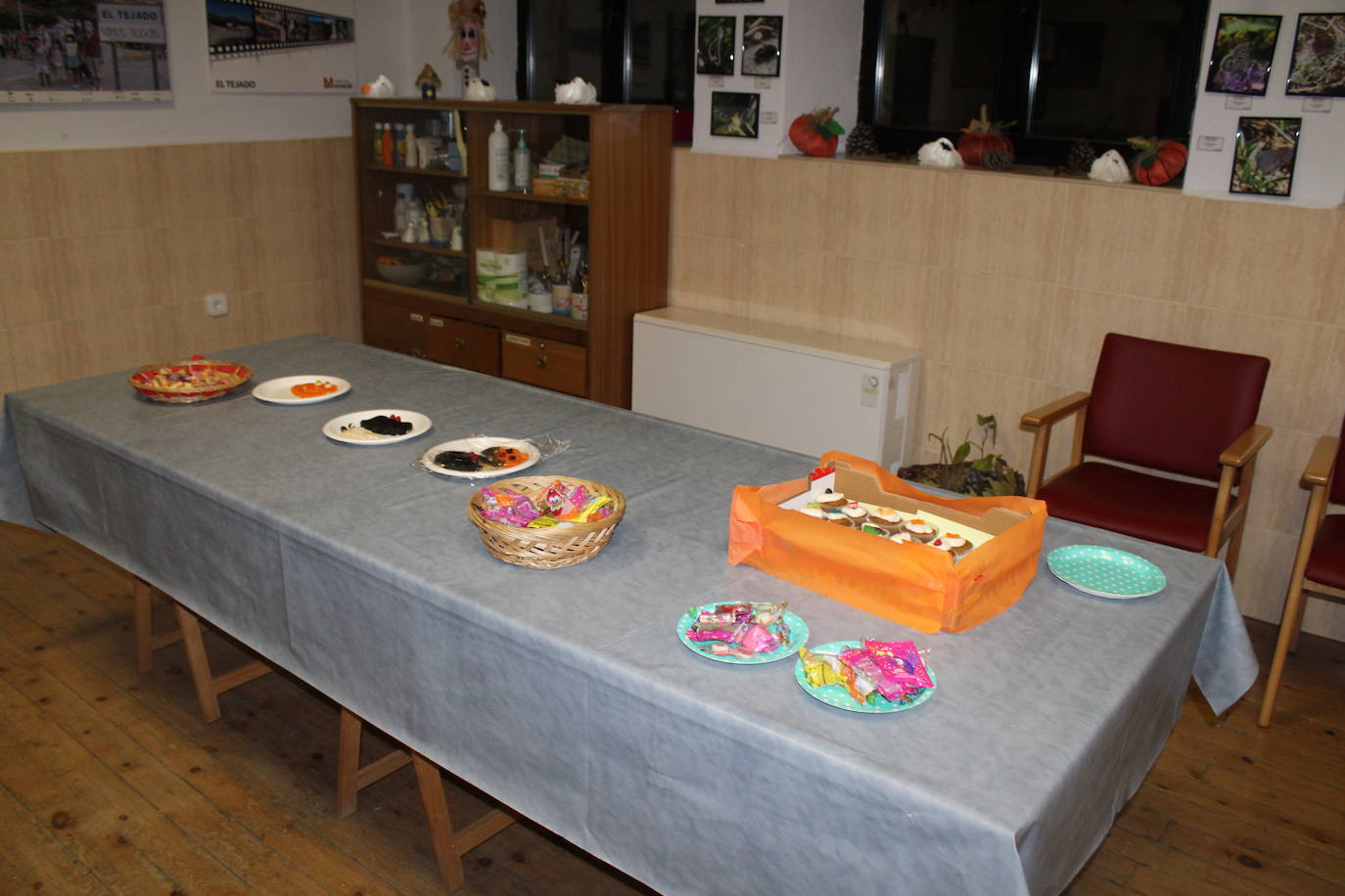 Niños y mayores disfrutan en El Tejado