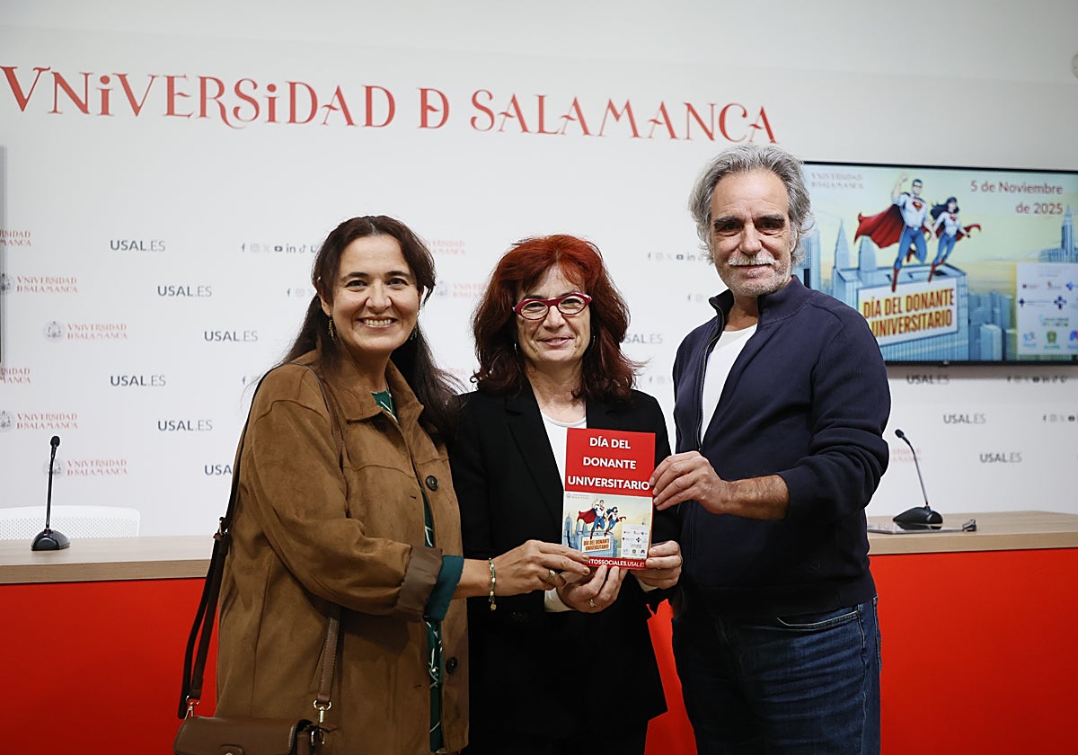 Mariola de la Fuente, Marta Gutiérrez y Juan Carlos Sánchez presentan la campaña.