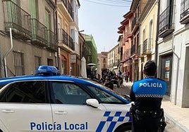 La Policía Local de Peñaranda ha procedido a la detención.