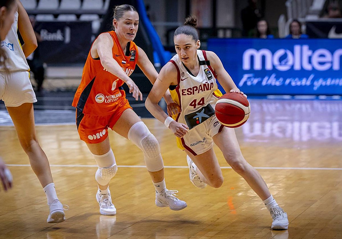 Iyana Martín en una cita con la selección española.