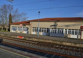 La estación de Ciudad Rodrigo seguirá sin recibir trenes de pasajeros.