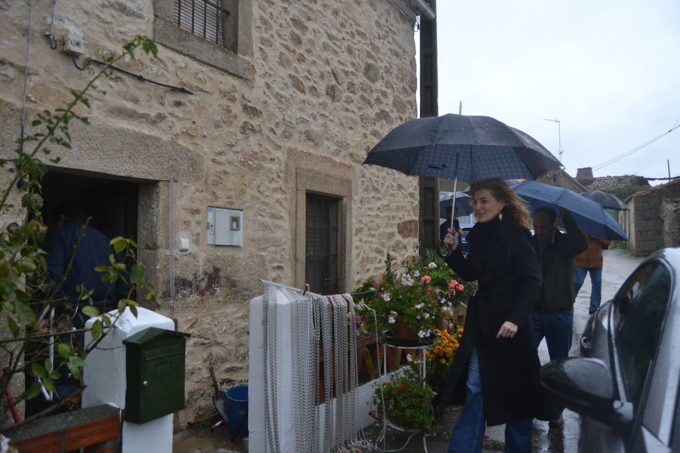 La Junta destina 400.000 euros para recuperar casas dañadas por el incendio de Cipérez