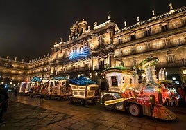 Cabalgata de Reyes del año pasado pasando por la Plaza Mayor.