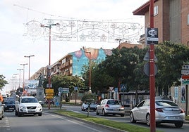 Instalación de luces en Santa Marta.