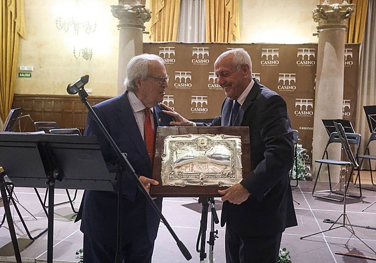 El Casino honra la historia de LA GACETA