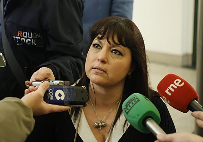 María Paz González, delegada de AESLEME Castilla y León en el Teatro Liceo.