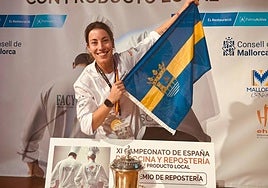 Sara Cámara, tras obtener el premio en el campeonato nacional.