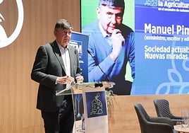 Manuel Pimentel, durante su intervención en la Cátedra Mirat-USAL.