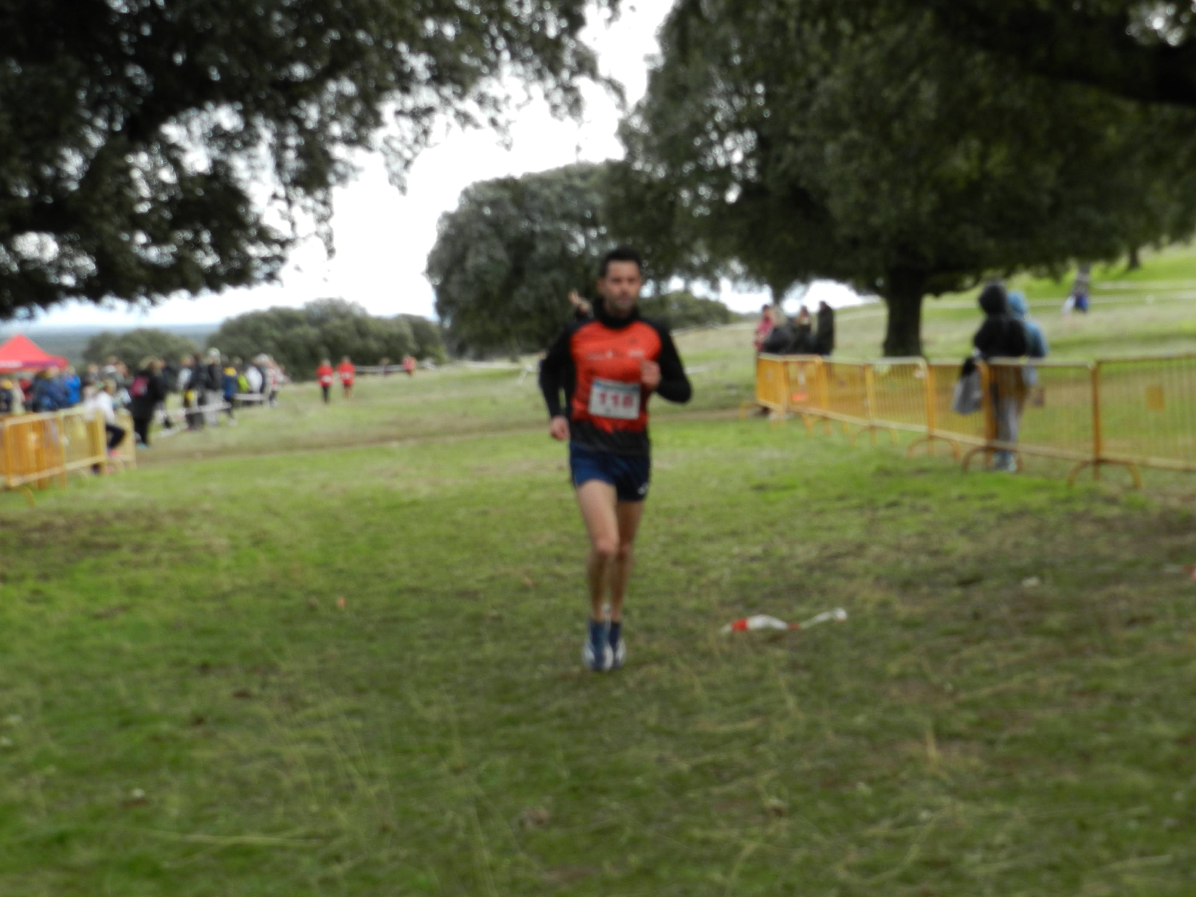 Fiesta del campo a través en Castro Enríquez: inicio de los Juegos Escolares y Carrera Popular Taurina