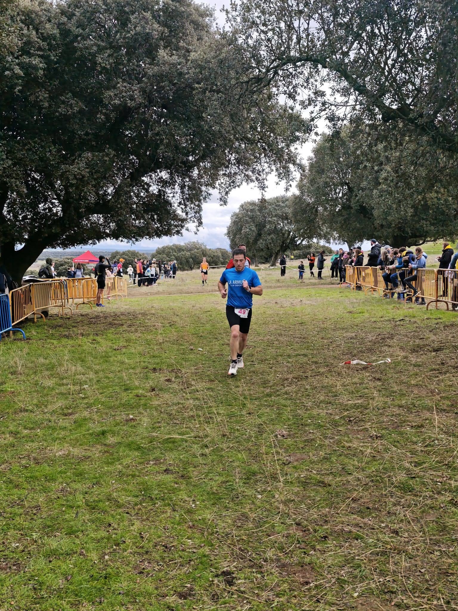 Fiesta del campo a través en Castro Enríquez: inicio de los Juegos Escolares y Carrera Popular Taurina