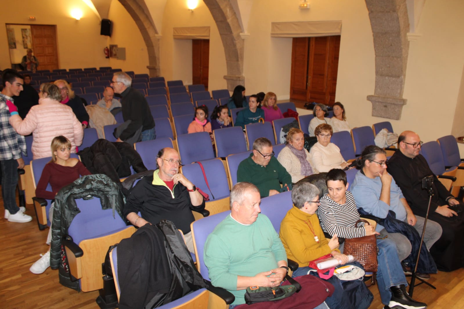 Presentación en Béjar de la novela “Daniel, el grito de las sombras”, del joven autor Hugo Escribano