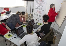 Un taller en las instalaciones de Cruz Rioja en Santa Marta de Tormes
