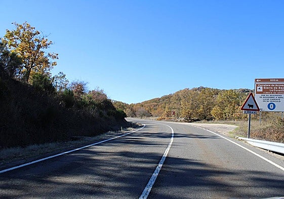 Vista del puerto de La Hoya en la carretera SA-100.