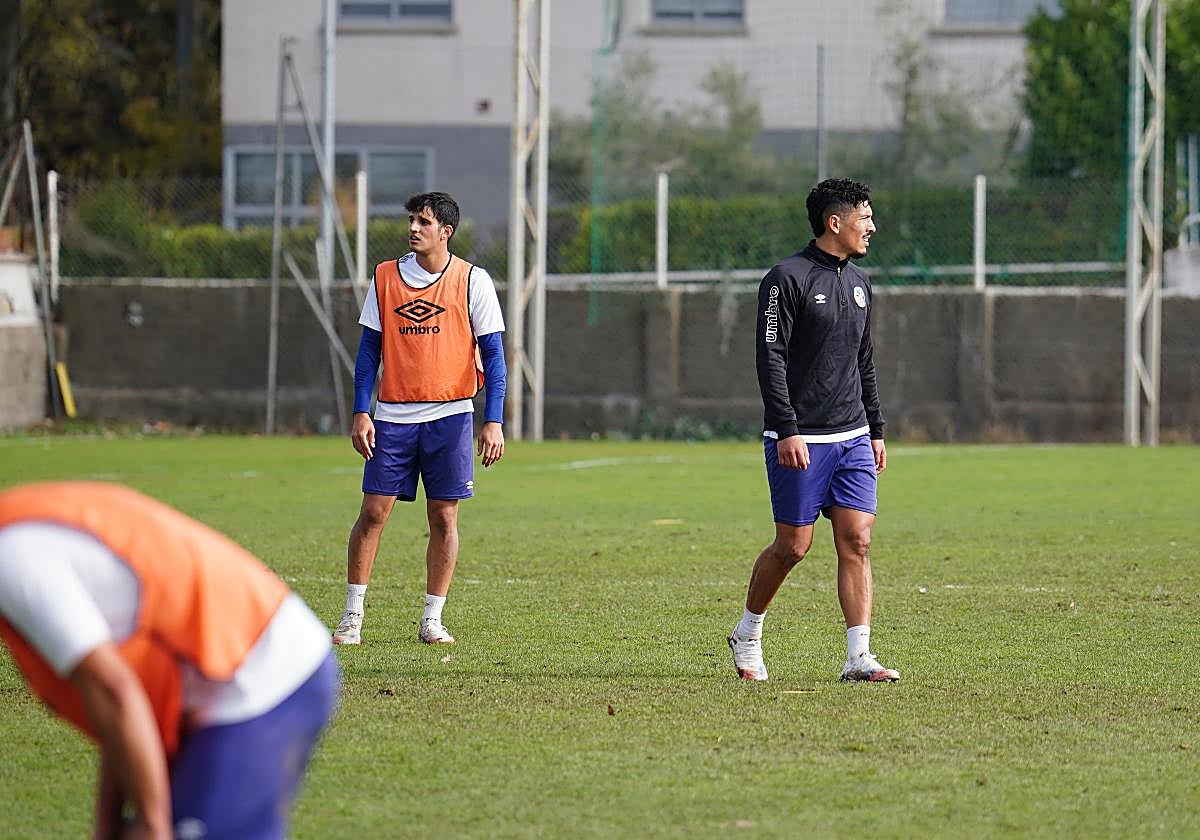 Servetti, emparejado con Rivas, durante una sesión de trabajo en el anexo al Tori.