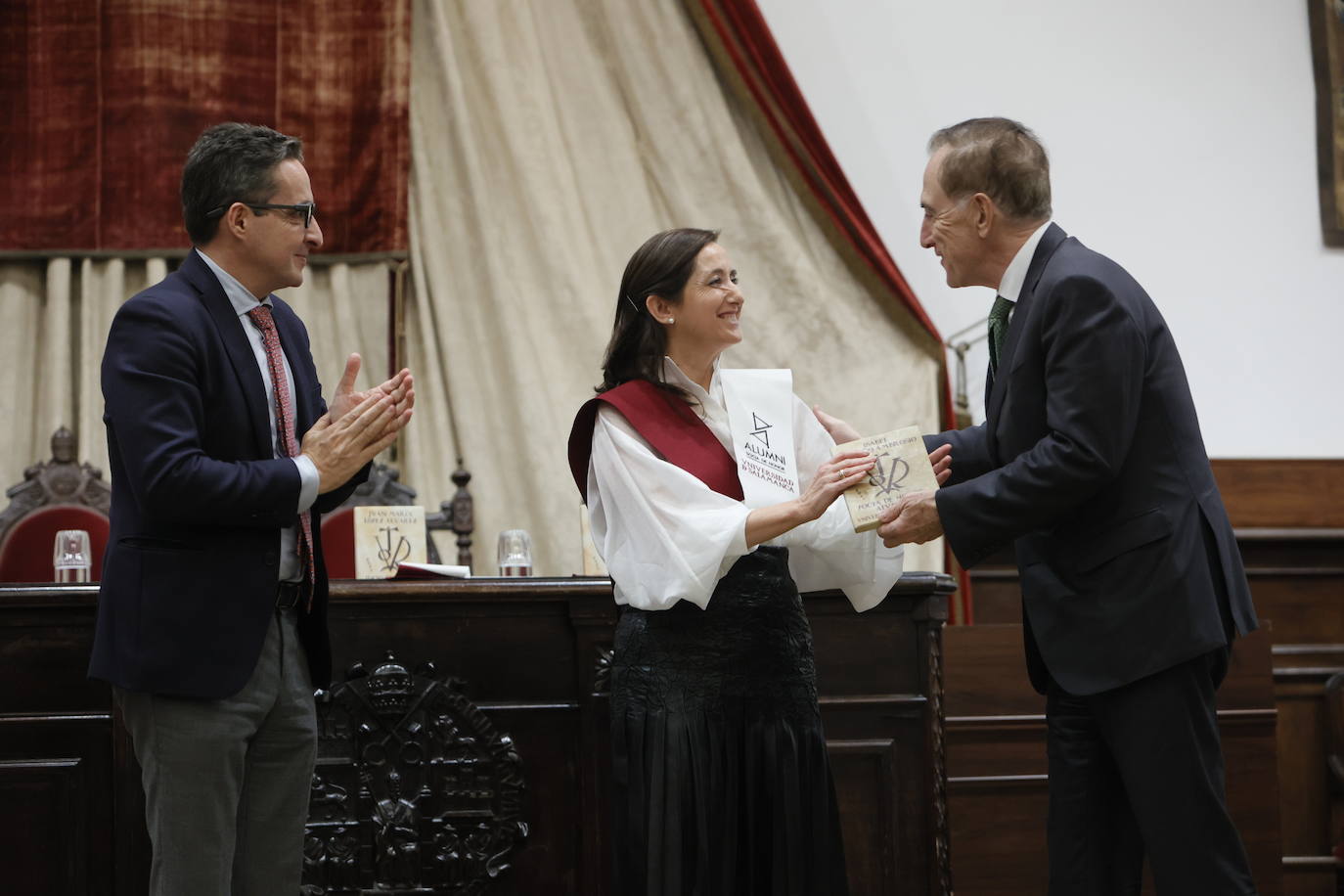 Alumni reconoce a sus nuevos socios de honor