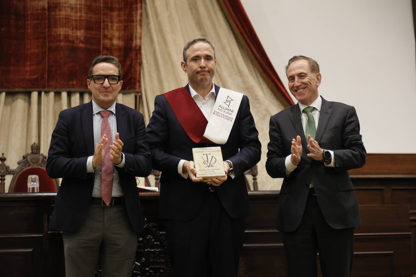 Alumni reconoce a sus nuevos socios de honor