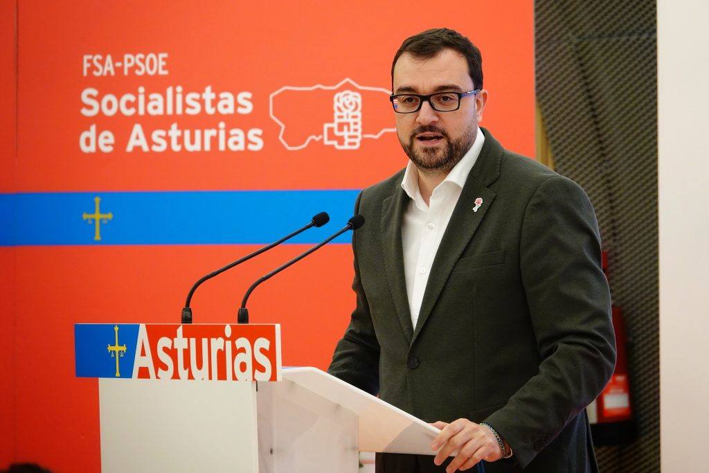 El presidente del Principado de Asturias, Adrián Barbón.