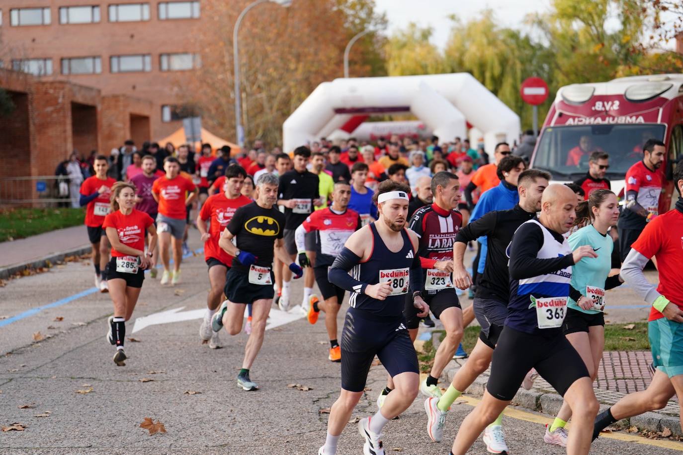 La Facultad de Farmacia impulsa la lucha contra la resistencia a los antibióticos con la quinta edición de &#039;Corre sin resistencias&#039;