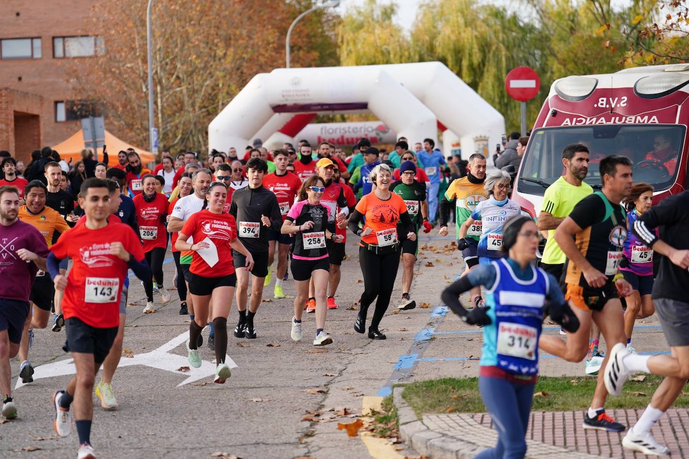 La Facultad de Farmacia impulsa la lucha contra la resistencia a los antibióticos con la quinta edición de &#039;Corre sin resistencias&#039;