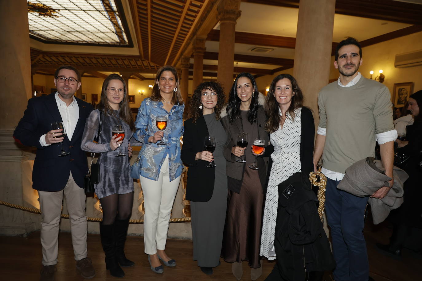 Veteranas y noveles en el gran día de la Farmacia salmantina