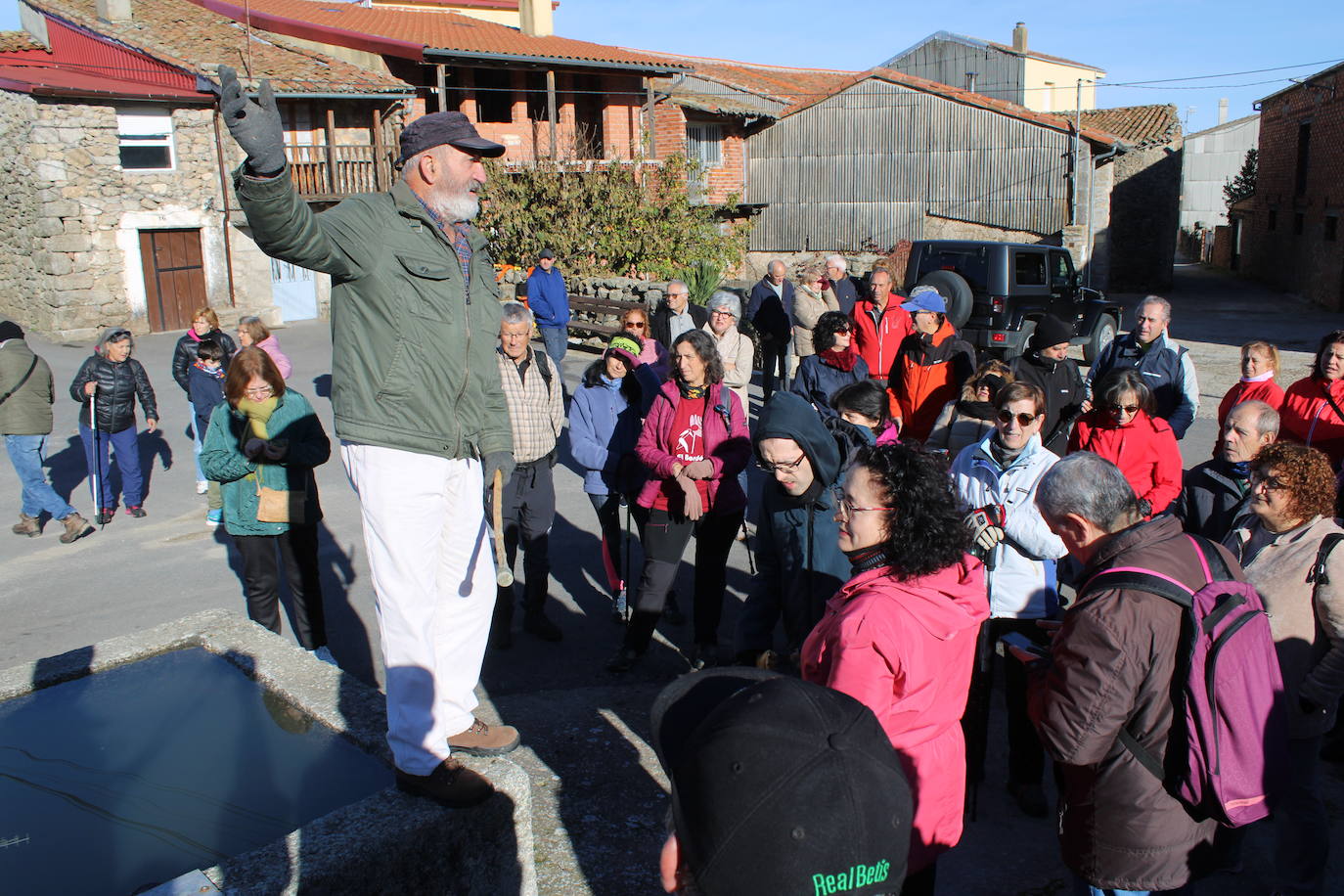 Valdehijaderos acoge una animada jornada dentro del Festival de la Candela