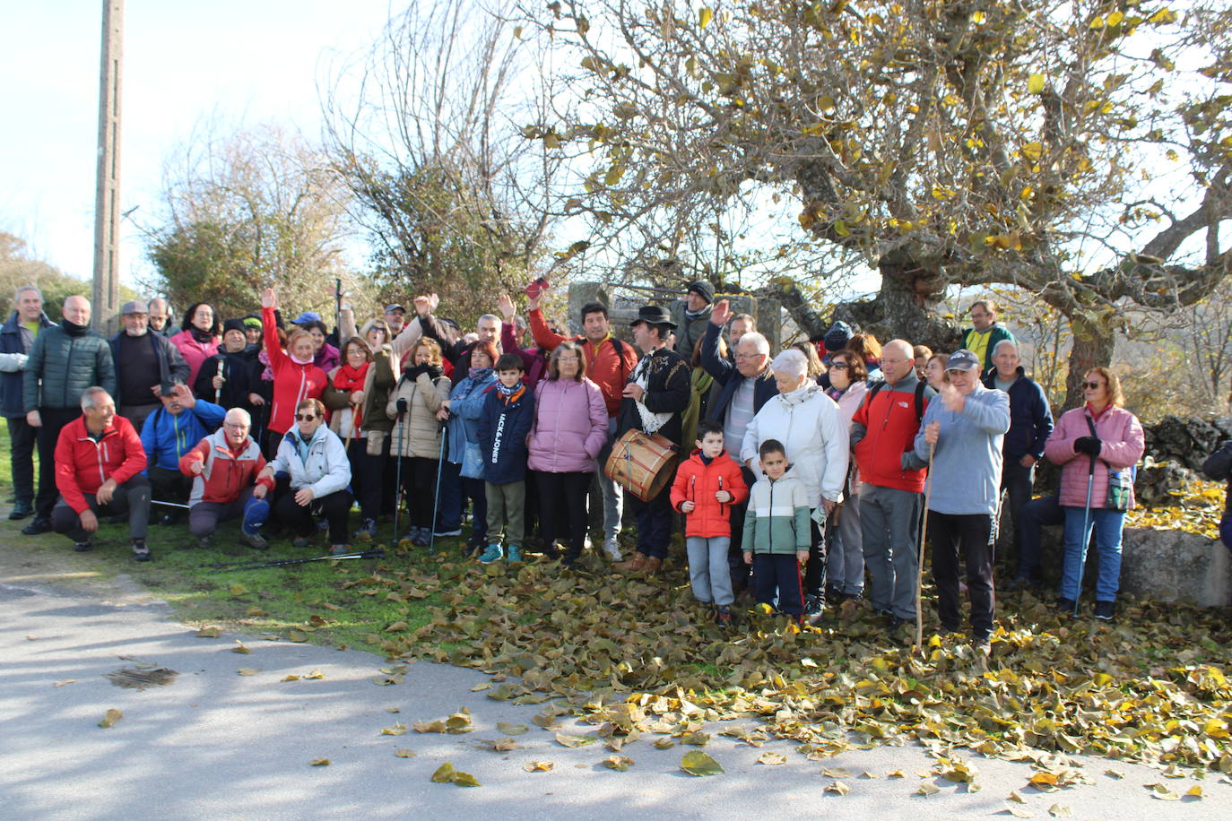 Valdehijaderos acoge una animada jornada dentro del Festival de la Candela