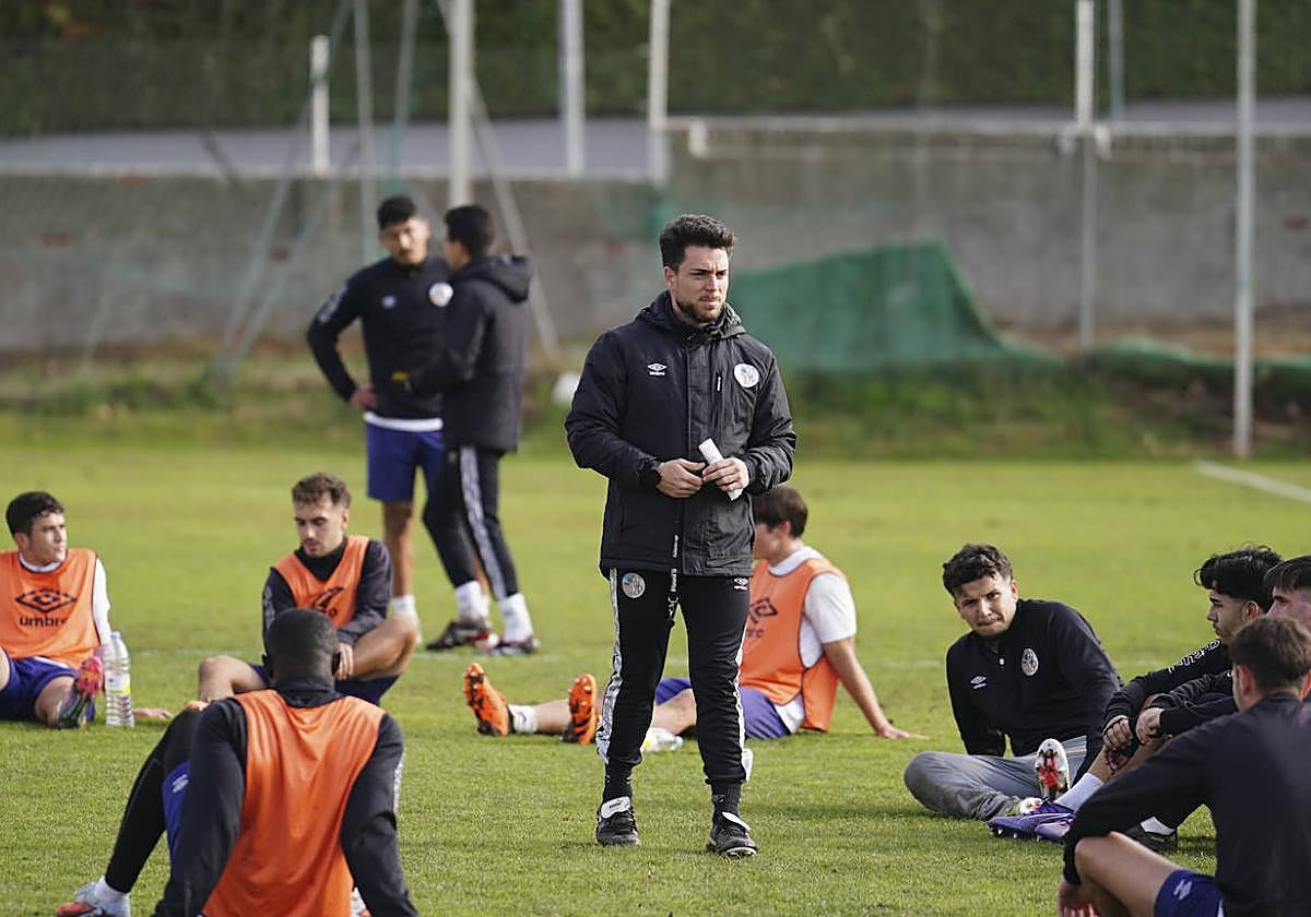 Carrasco y Hugo Marcos regresan a una convocatoria del Salamanca UDS con cuatro bajas
