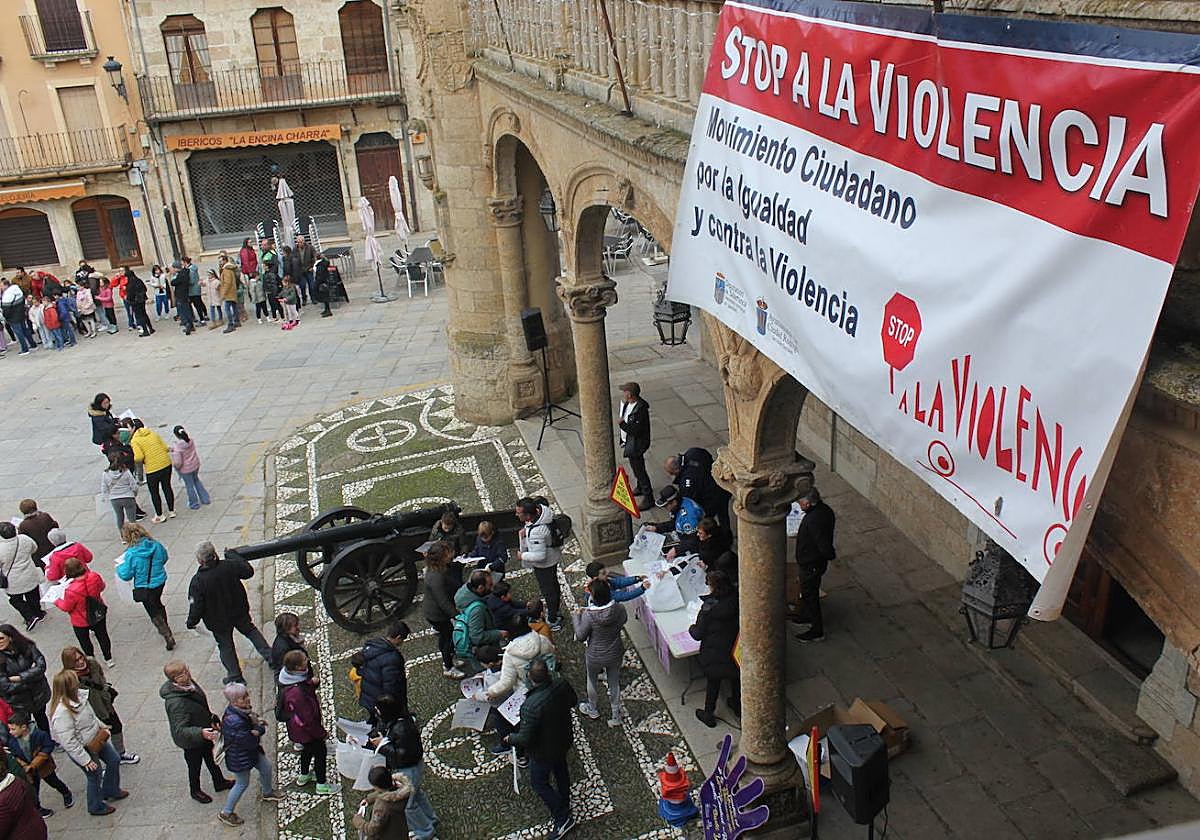 Ciudad Rodrigo protege a la mujer en la XIII Ruta Urbana