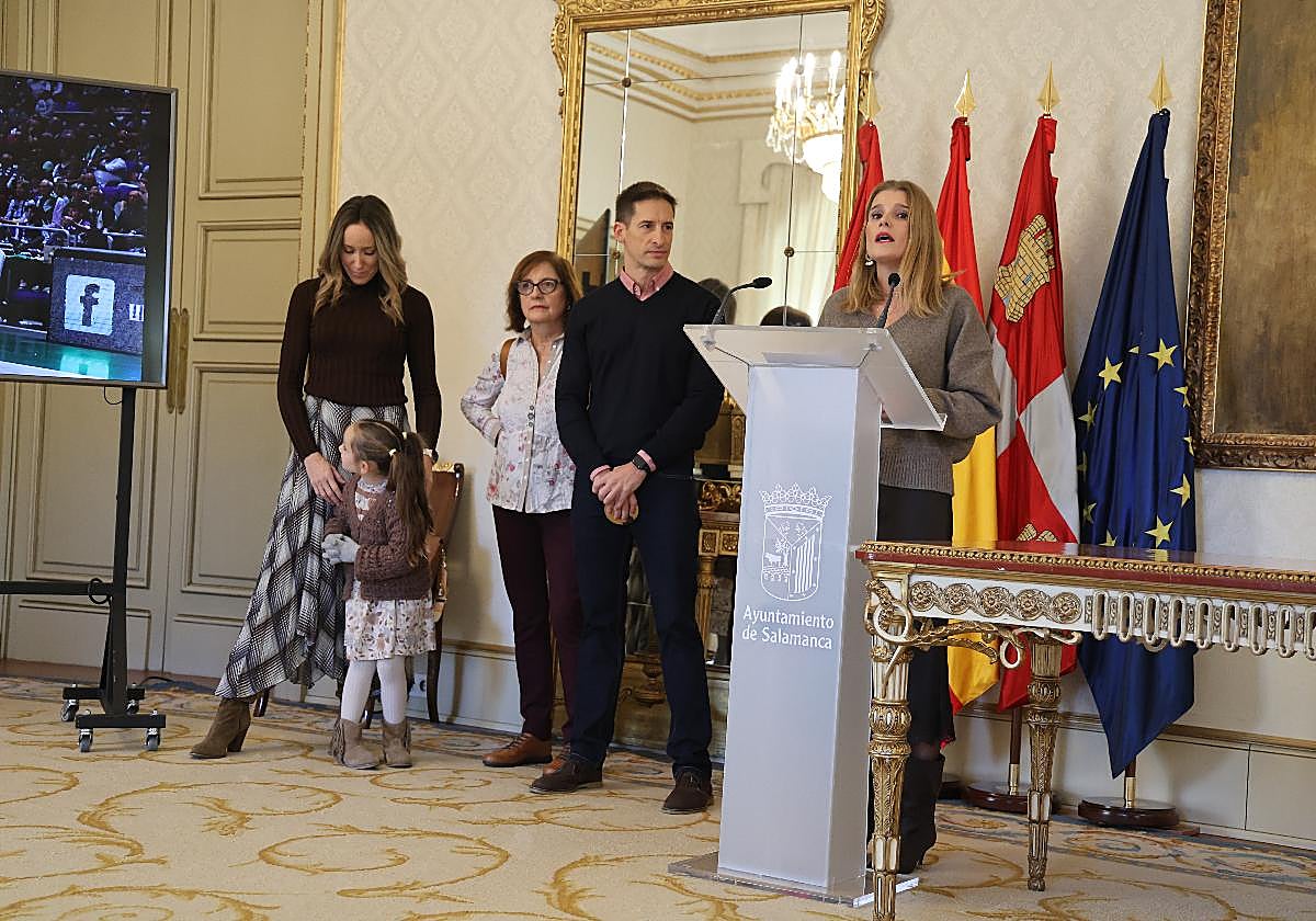 Recepción a Alberto Miranda en el Ayuntamiento.