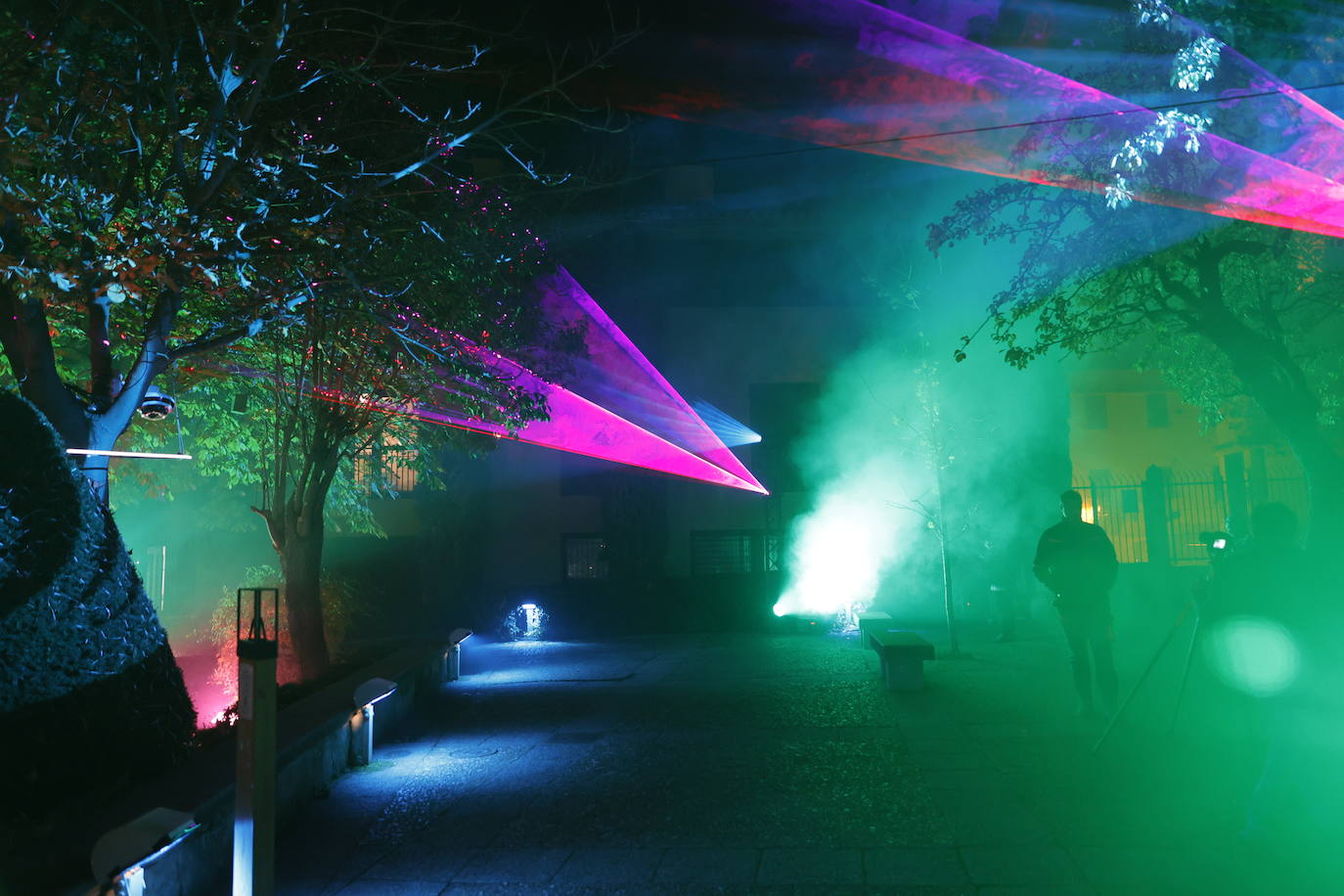 El encanto de la Navidad recala en Salamanca: el jardín mágico del Huerto, en imágenes