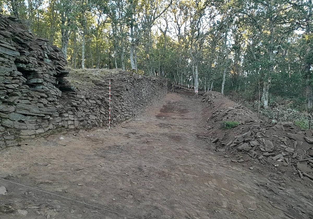 El Castro de Irueña cuenta con mejoras en su muralla.