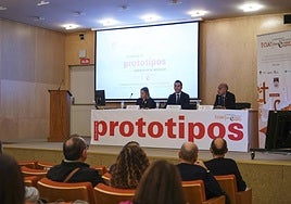 Presentación en la Universidad de Salamanca de la última edición de Prototipos Orientados el Mercado dentro del Programa TCUE.