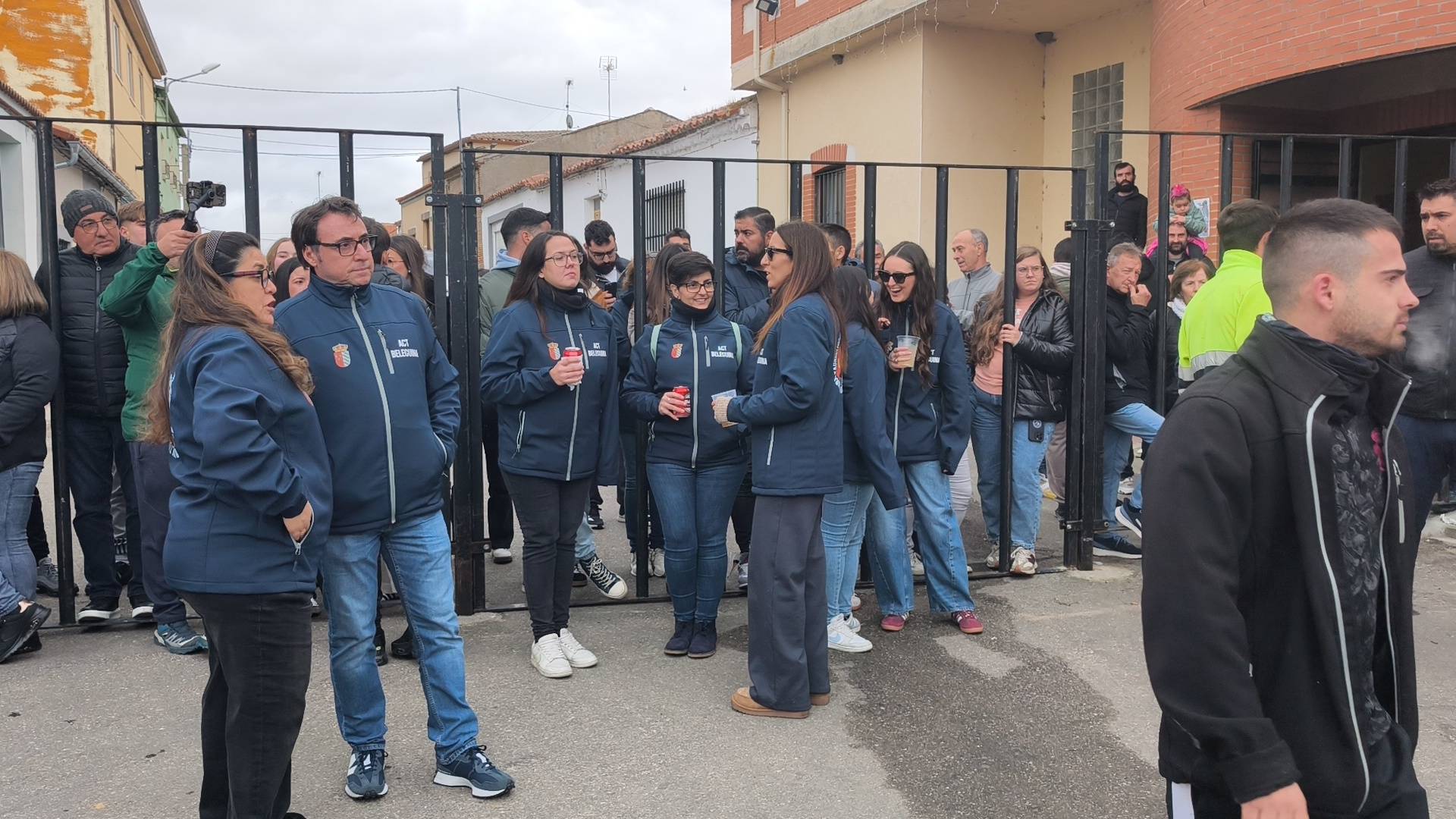 El Toro de San Andrés llena las calles de Palaciosrubios