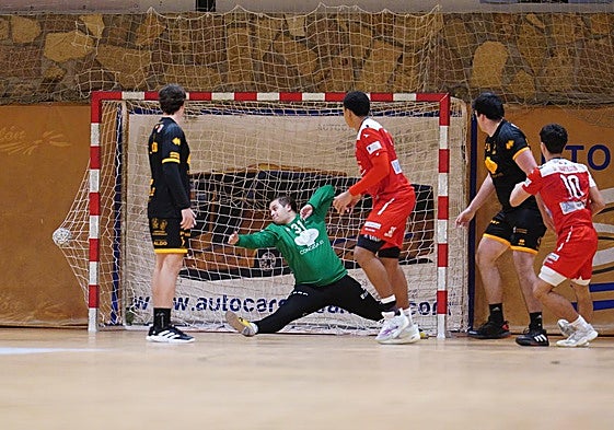 Imagen del último partido del Ciudad de Salamanca en el Río Tormes.