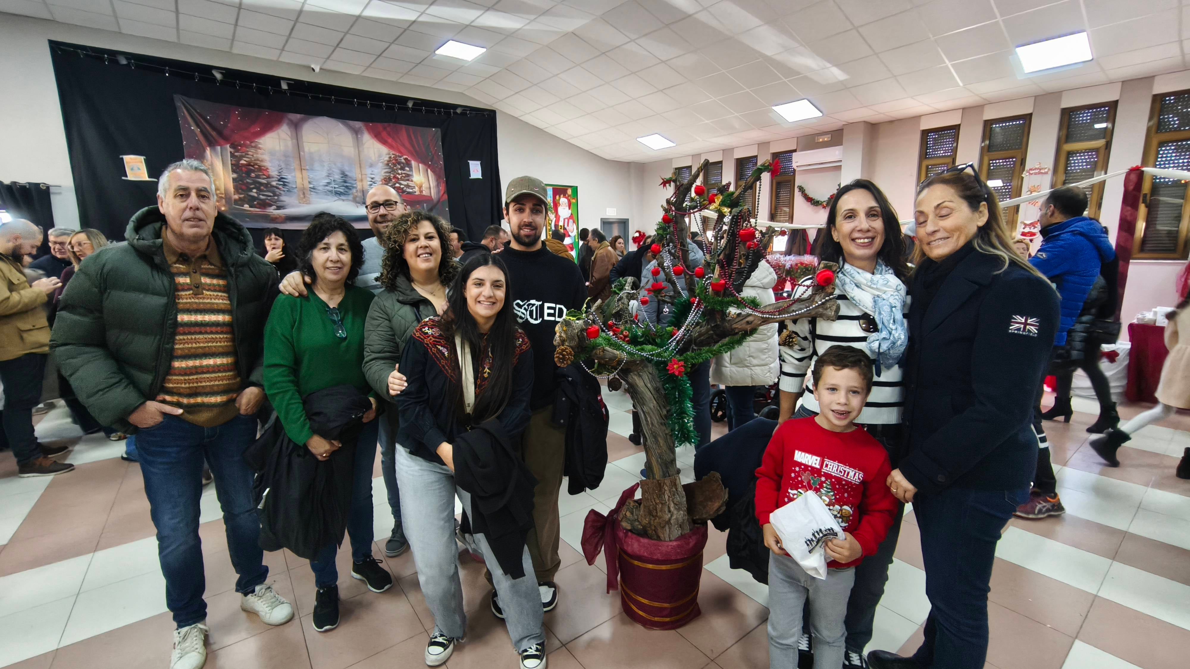 Pasos solidarios con acento navideño en Babilafuente