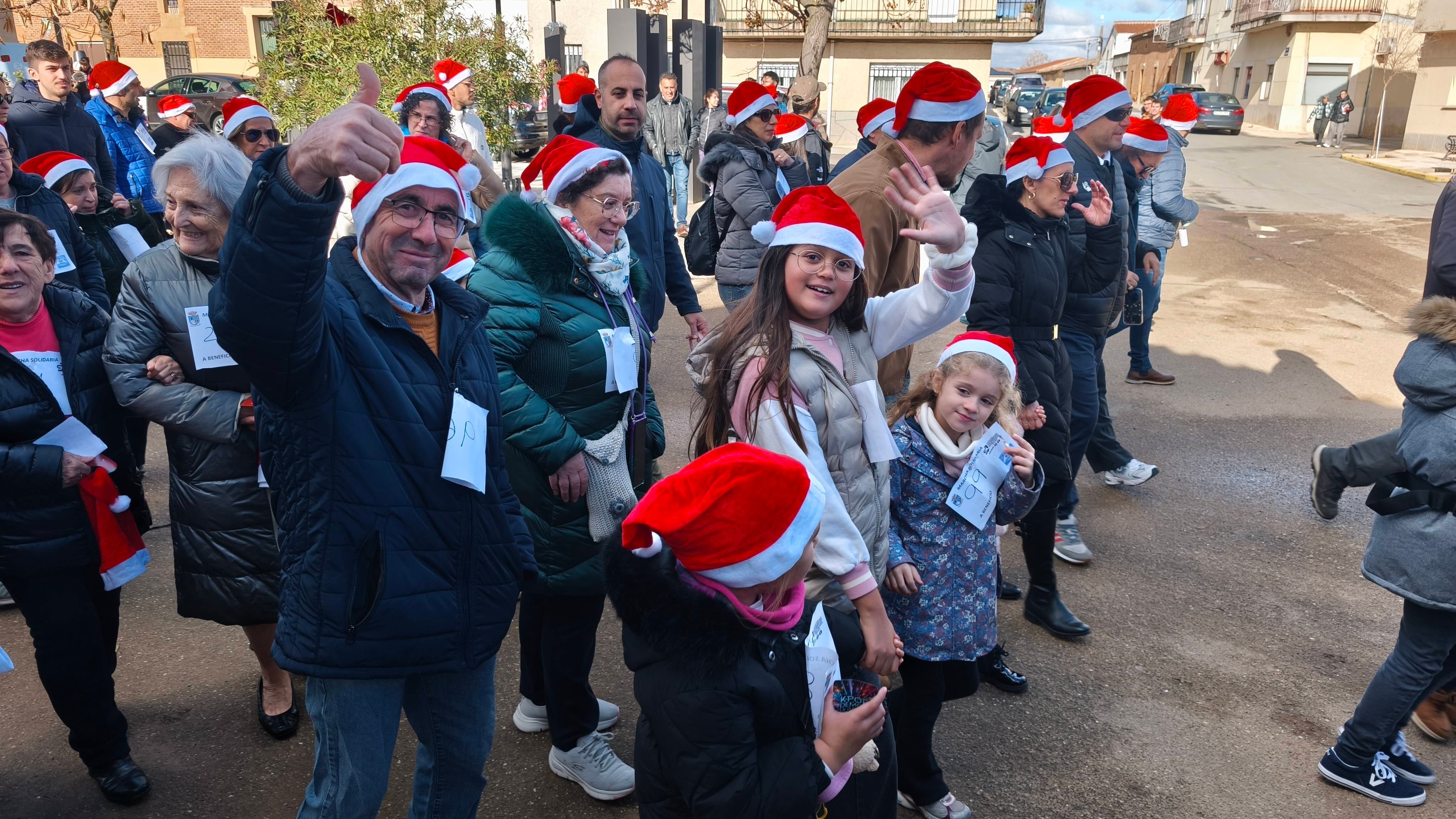 Pasos solidarios con acento navideño en Babilafuente