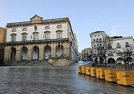 Imagen del Ayuntamiento de Cáceres.