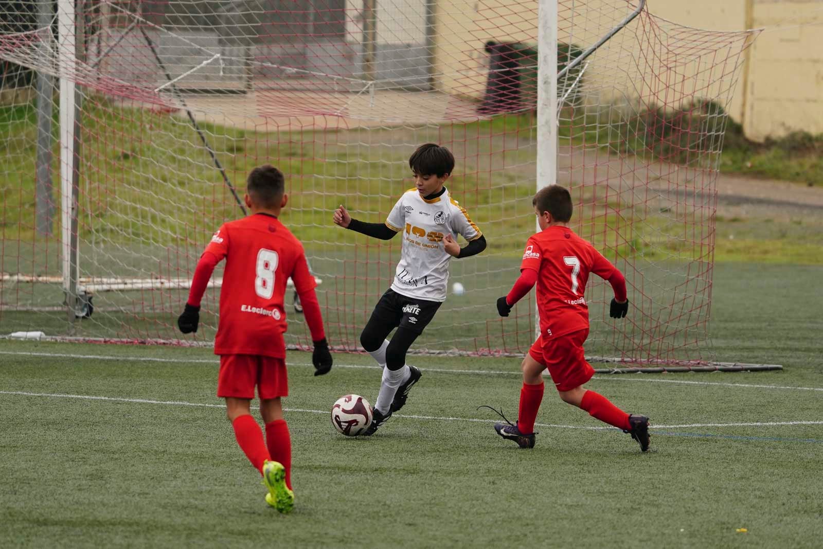 Las mejores imágenes de la jornada 9 en el fútbol base