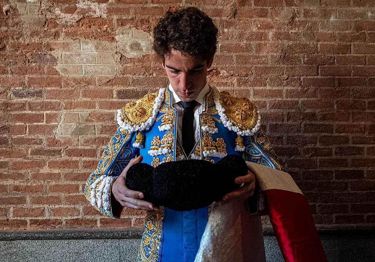 Víctor Hernández, en el patio de cuadrillas de Las Ventas.