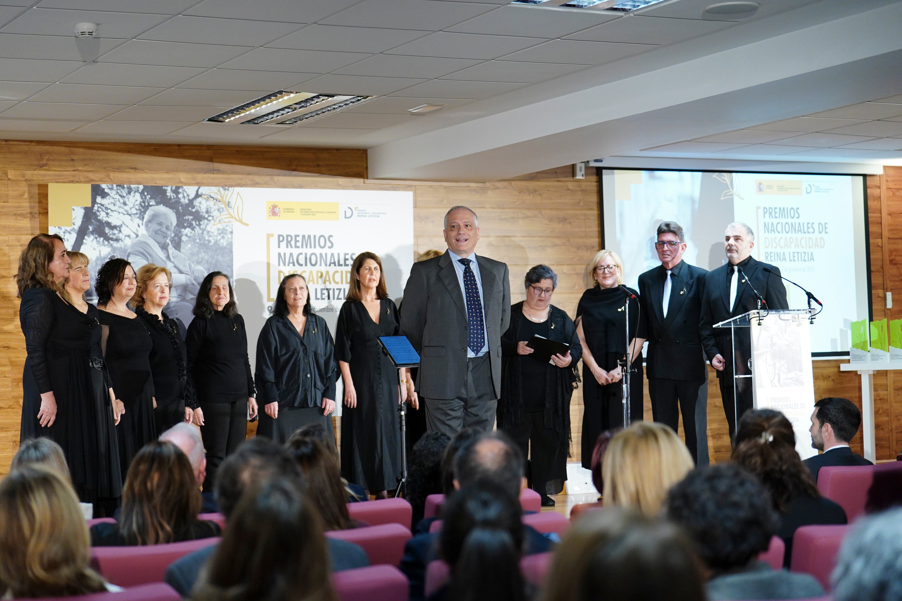 La visita de la reina Letizia a Salamanca, en imágenes