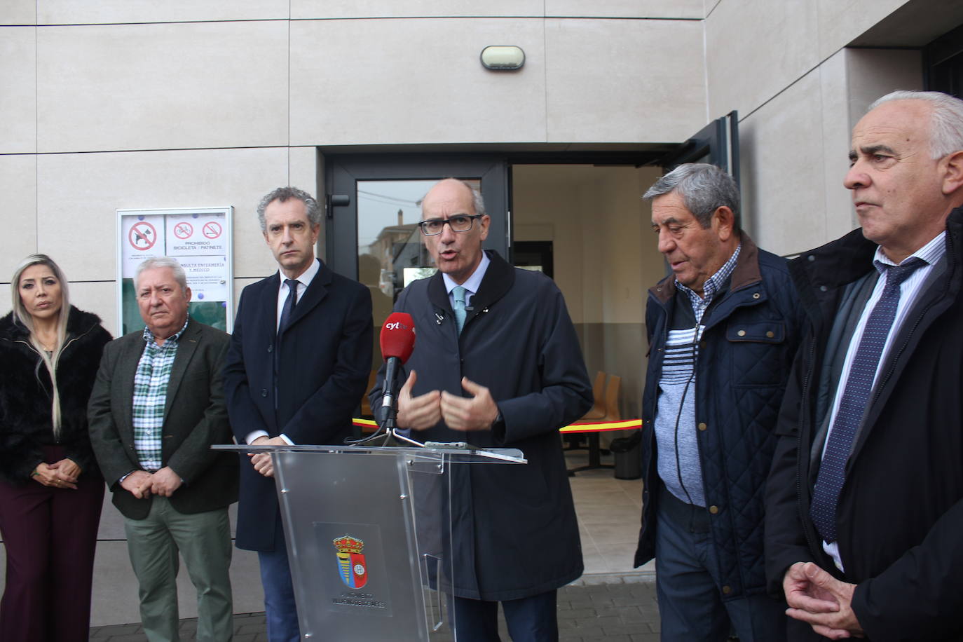 Villarino de los Aires celebra &quot;un servicio público a la altura&quot; con el nuevo centro médico
