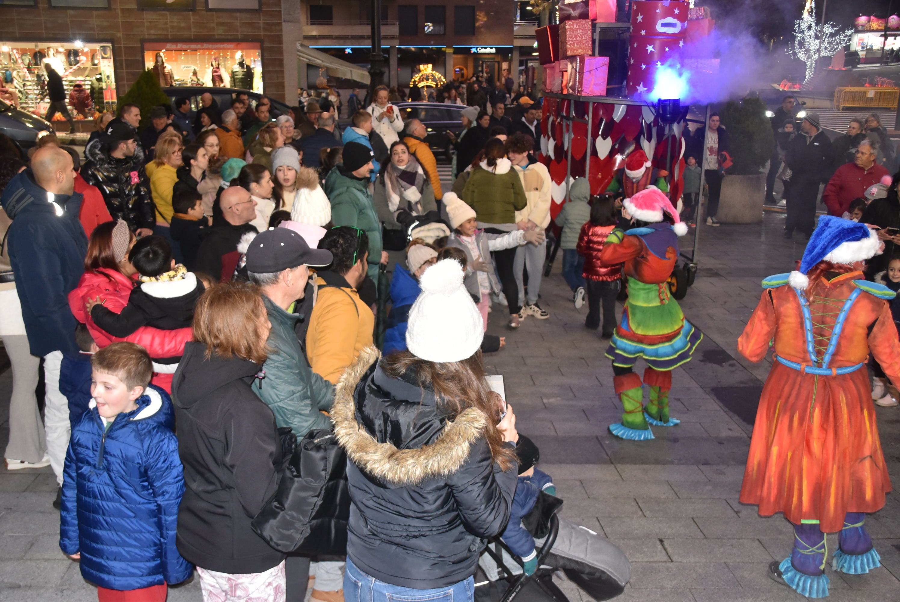 Béjar inicia la Navidad con la inauguración del alumbrado navideño