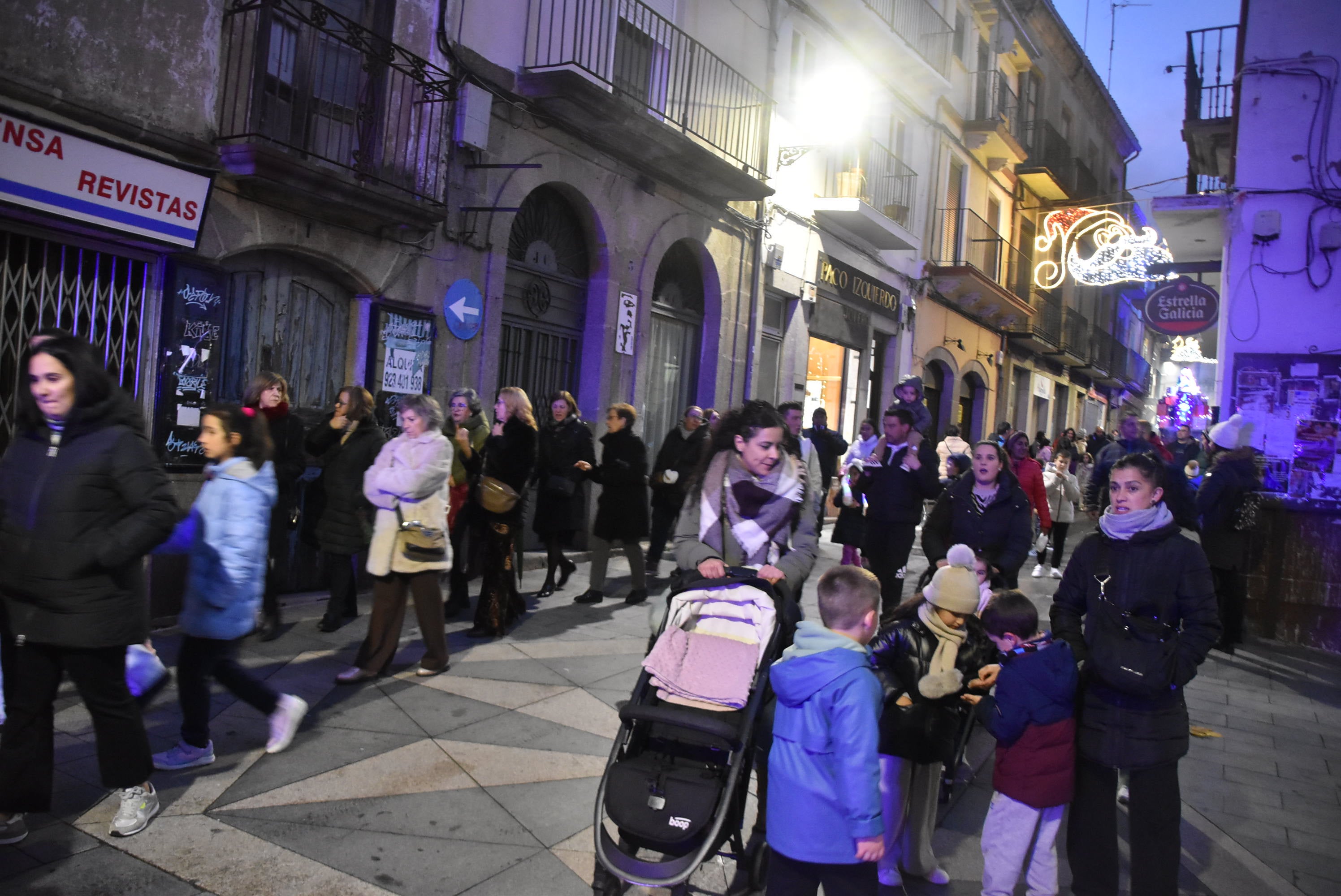Béjar inicia la Navidad con la inauguración del alumbrado navideño