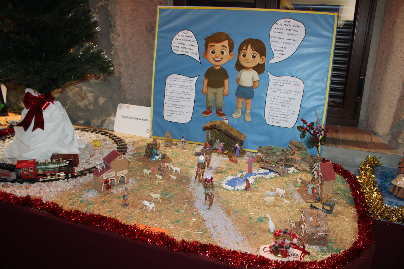 Béjar abre su muestra solidaria de belenes