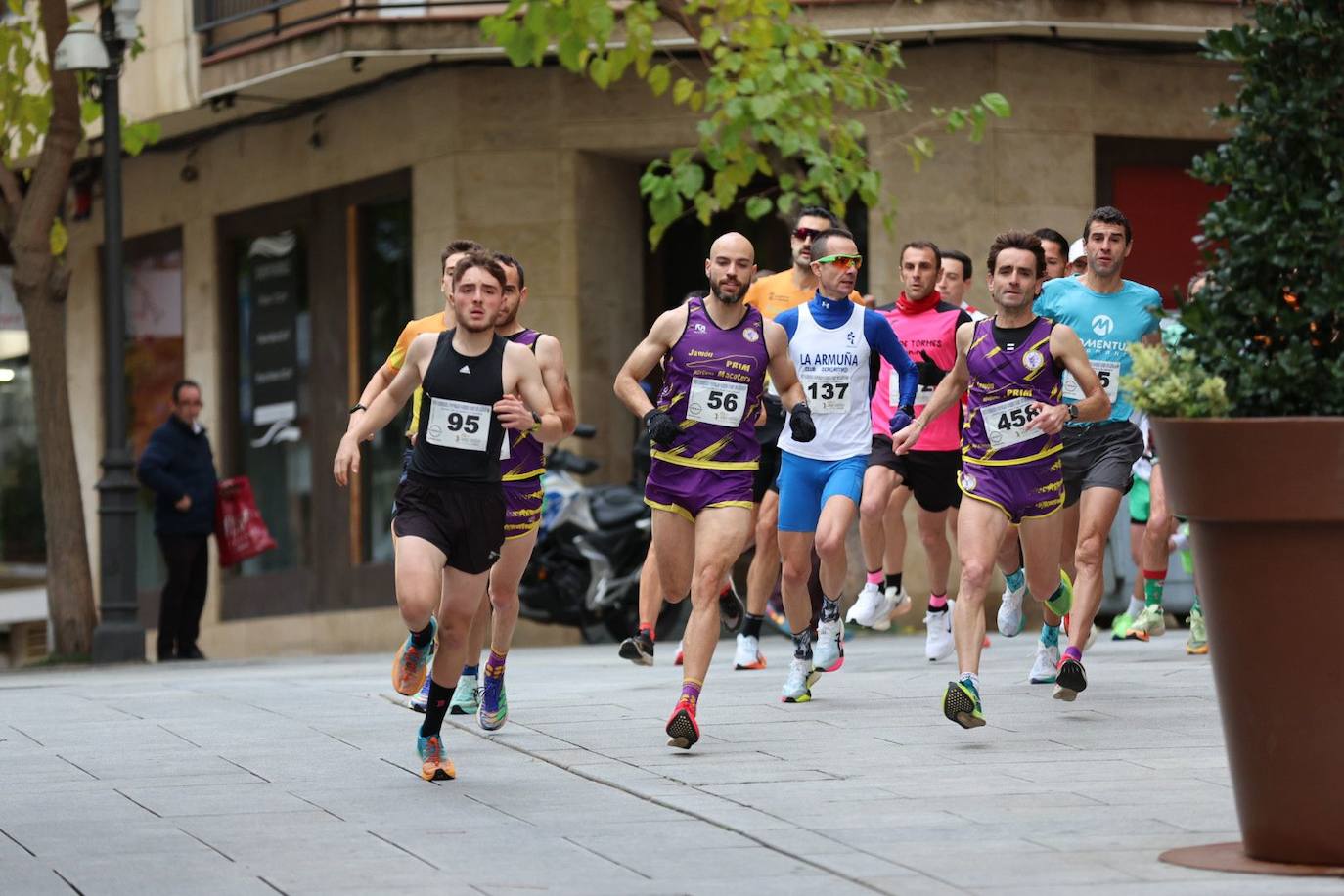 La VII edición de la carrera &#039;Corre por tu médico&#039;, en imágenes